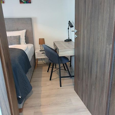 Pe-Ki Lux Apartman Székesfehérvár Eksteriør bilde